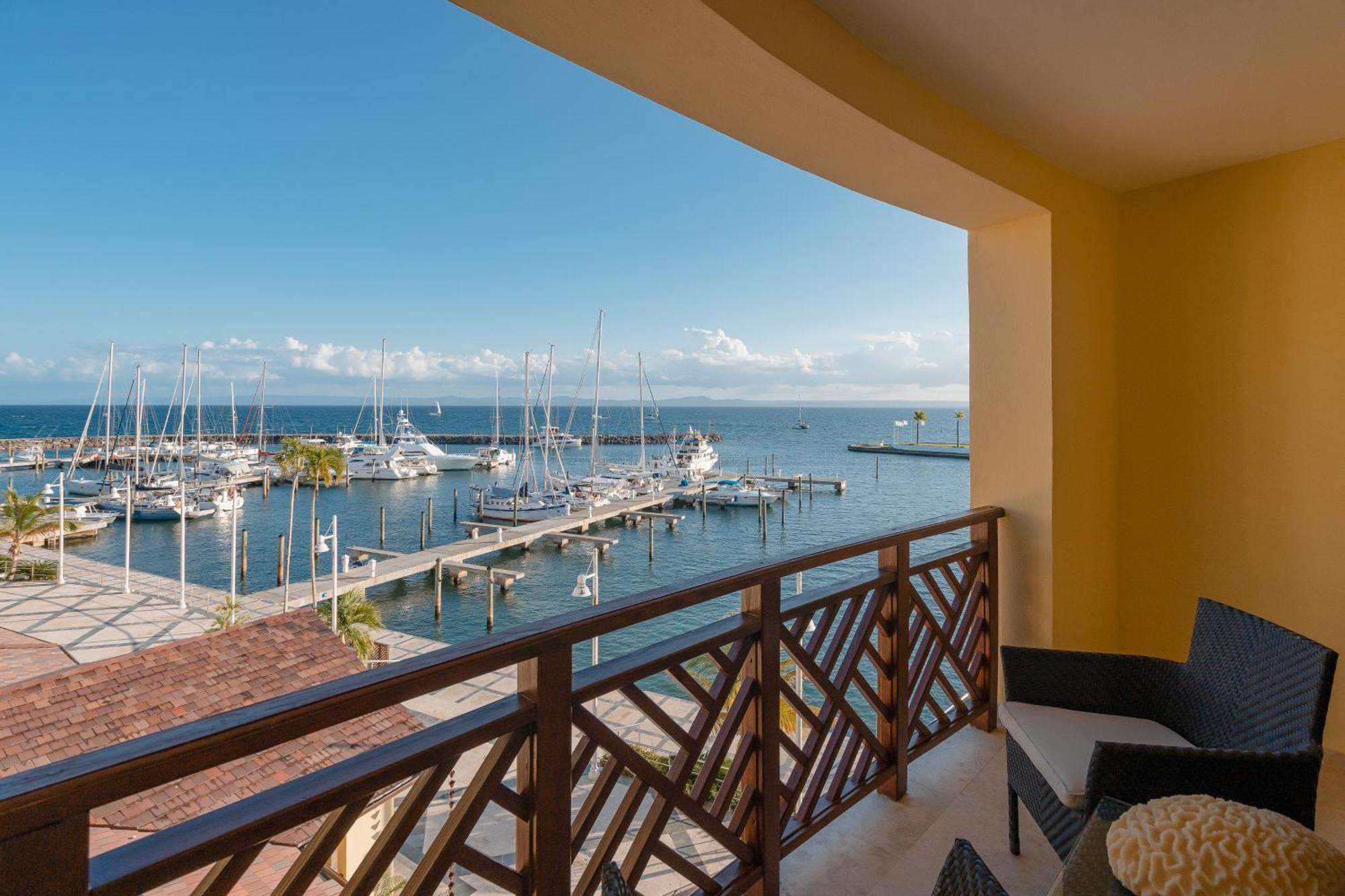 The Bannister Hotel & Yacht Club By Mint Samana ภายนอก รูปภาพ