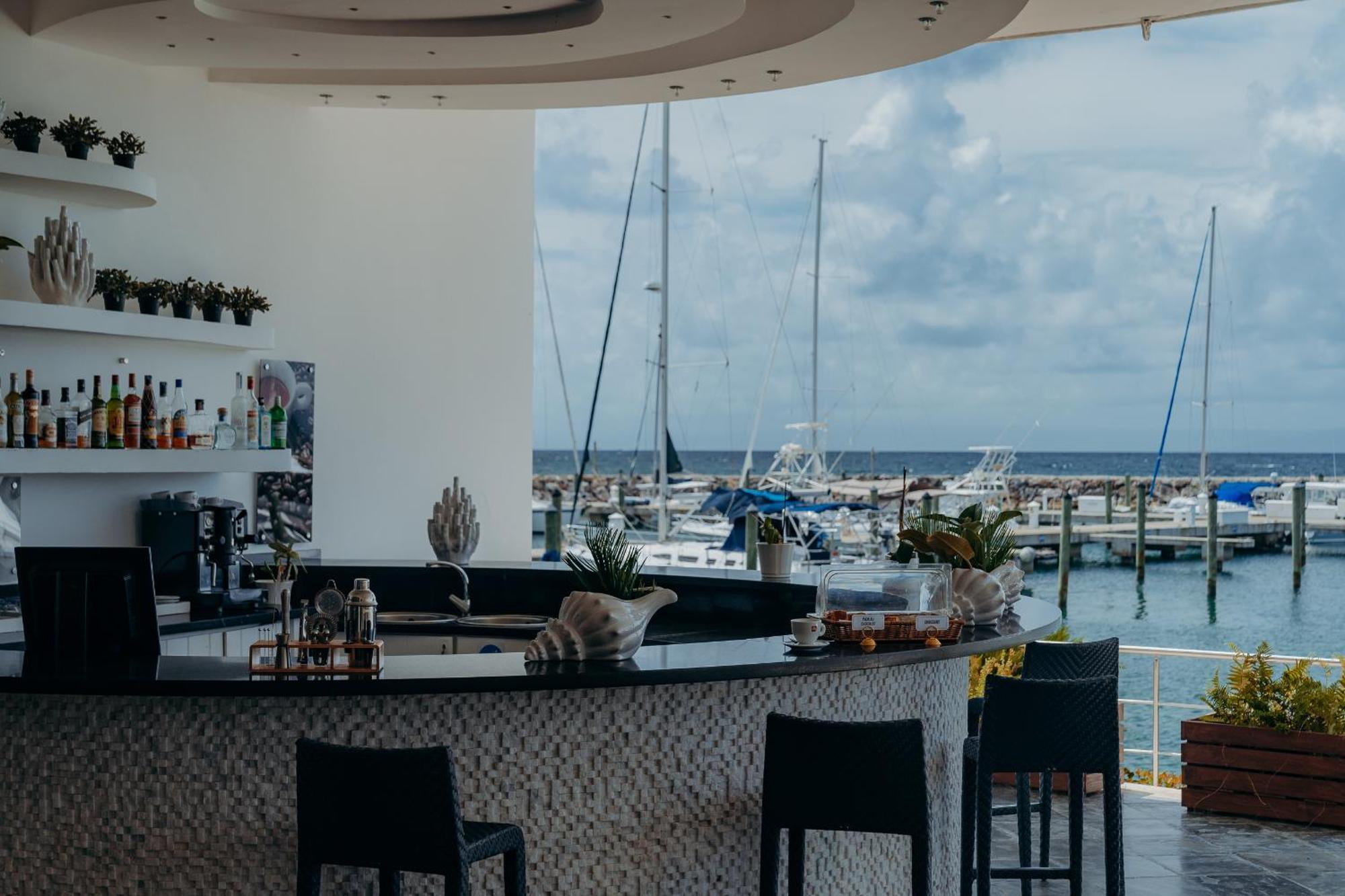 The Bannister Hotel & Yacht Club By Mint Samana ภายนอก รูปภาพ