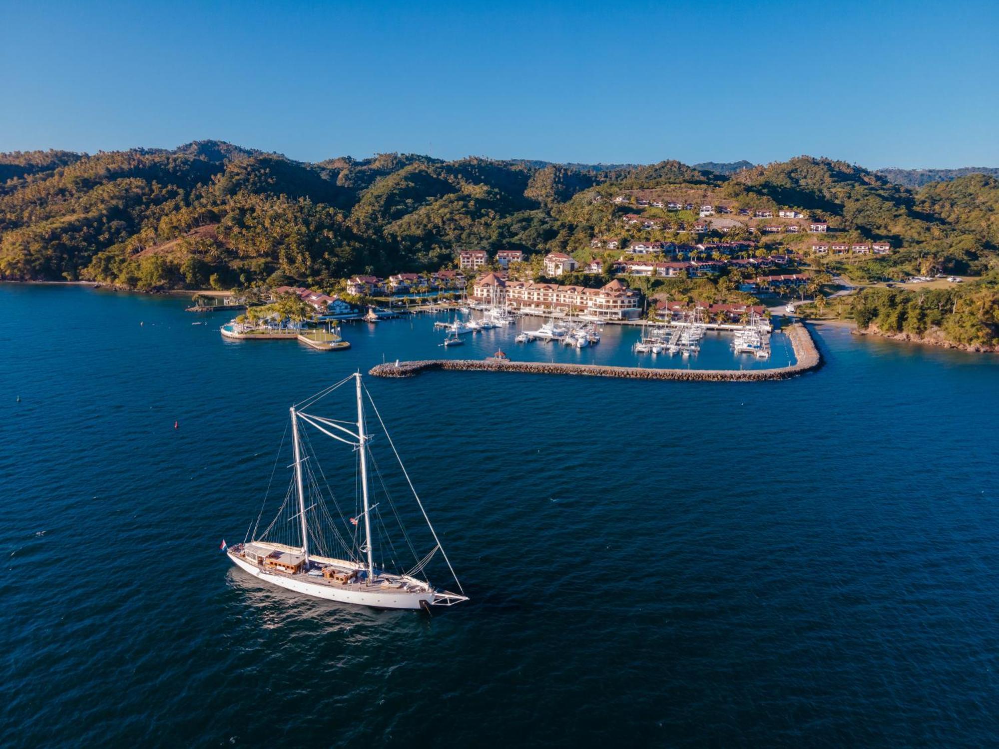 The Bannister Hotel & Yacht Club By Mint Samana ภายนอก รูปภาพ